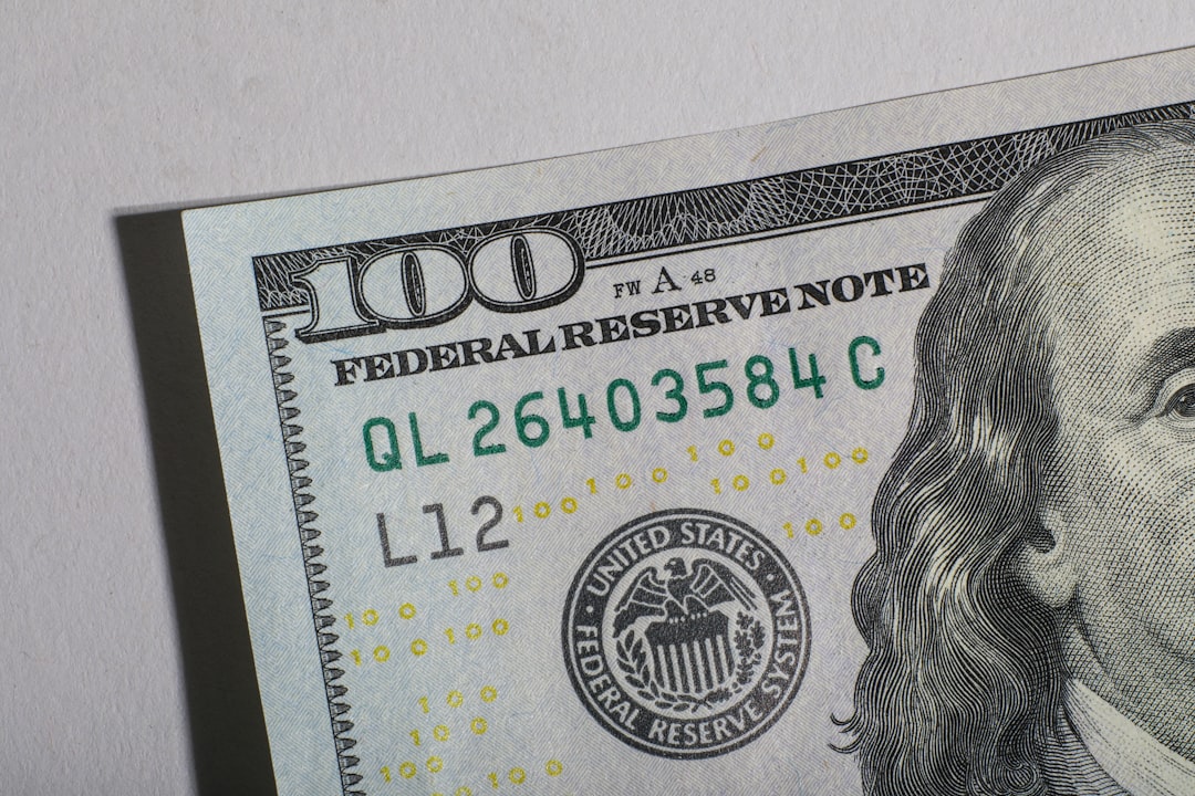 close-up-of-a-one-hundred-dollar-bill-e2gh-khwoxe